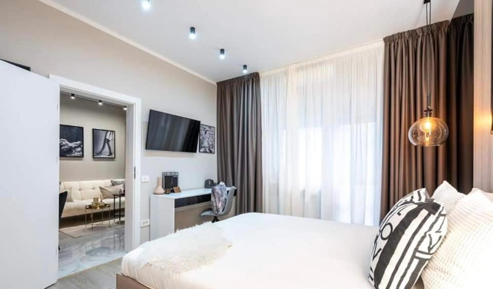Old Town Bucharest Apartment Plevnei, Ngoại thất bức ảnh